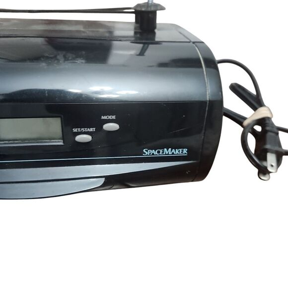 Black & Decker Slimline Spacemaker Can Opener Digital Clock with Hardware EC950B - Picture 3 of 9